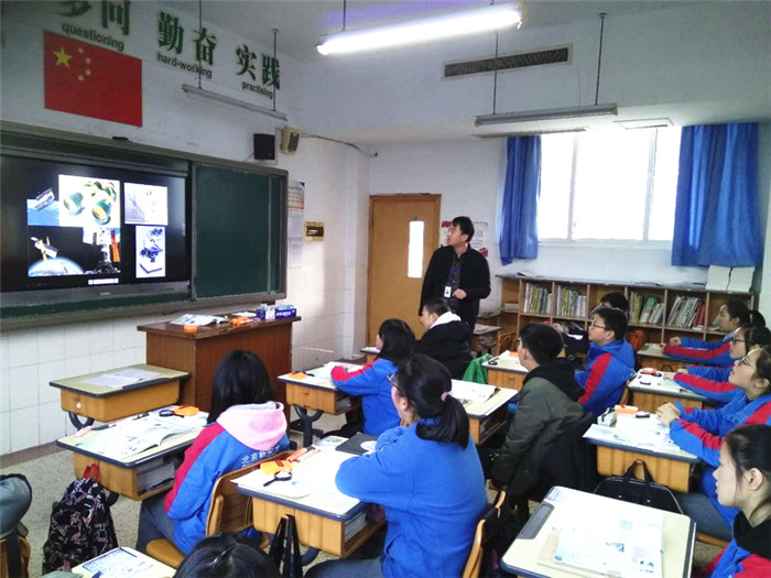 八物_缩小大小.jpg